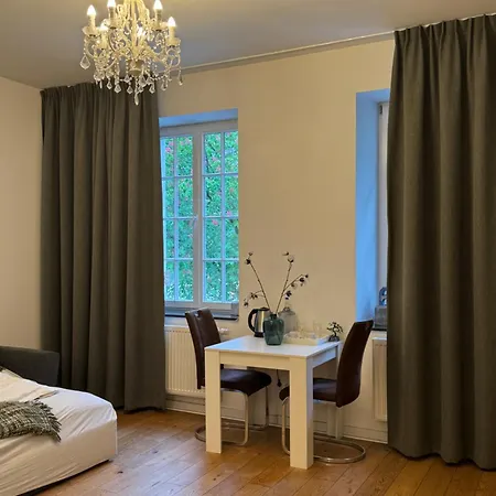 Six! Eat Work Sleep Hotel Brühl