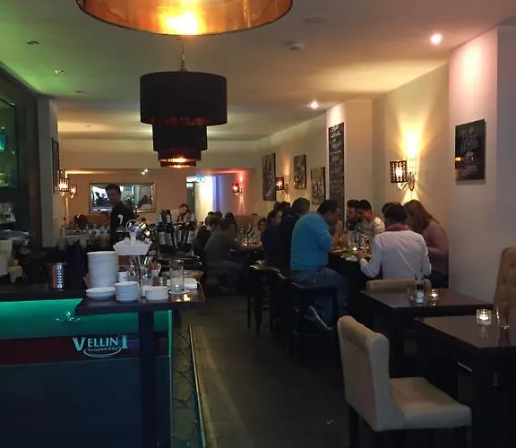 Hotel Six! Eat Work Sleep