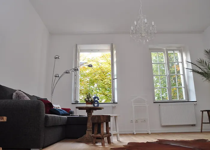 シックス！ イート ワーク スリープ