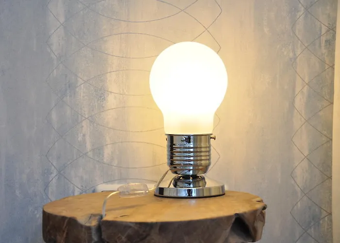 シックス！ イート ワーク スリープ Brühl